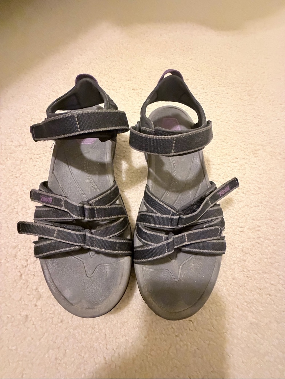 Women's size 8 Teva Black Strappy Athletic Sandals with Subtle Purple Accents